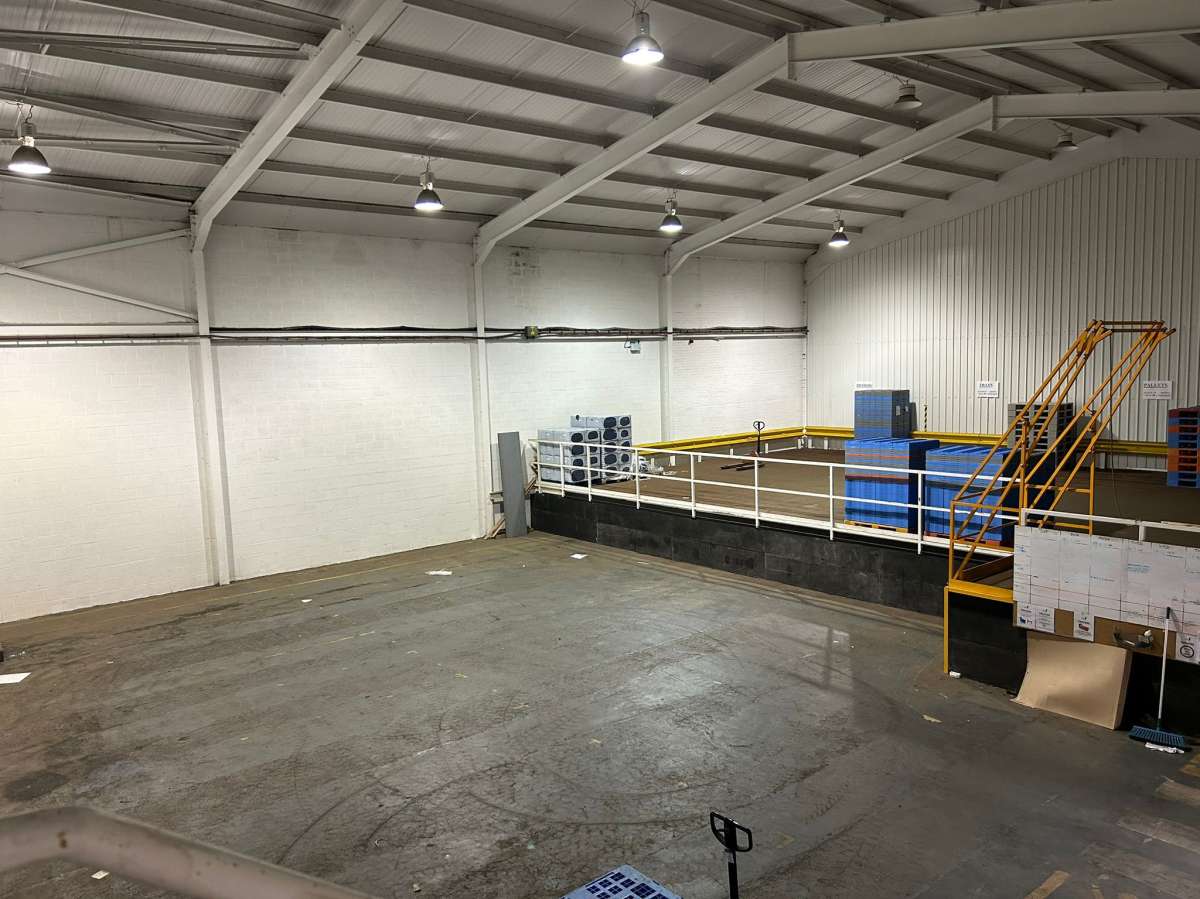Industrial Unit in Dereham - photo 3