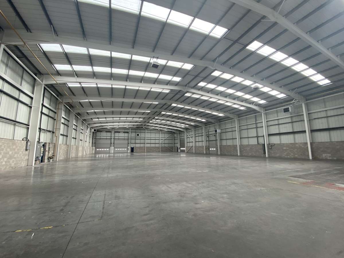 Industrial Unit in Tipton - photo 2