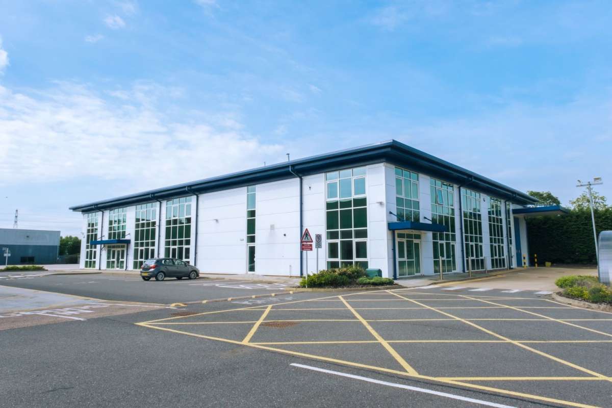 Industrial Unit in Leicester - photo 2