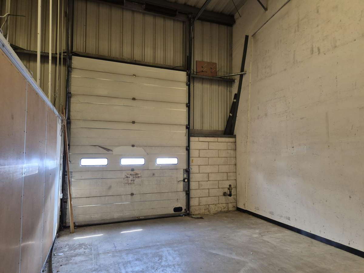 Industrial Unit in Aylesford - photo 4