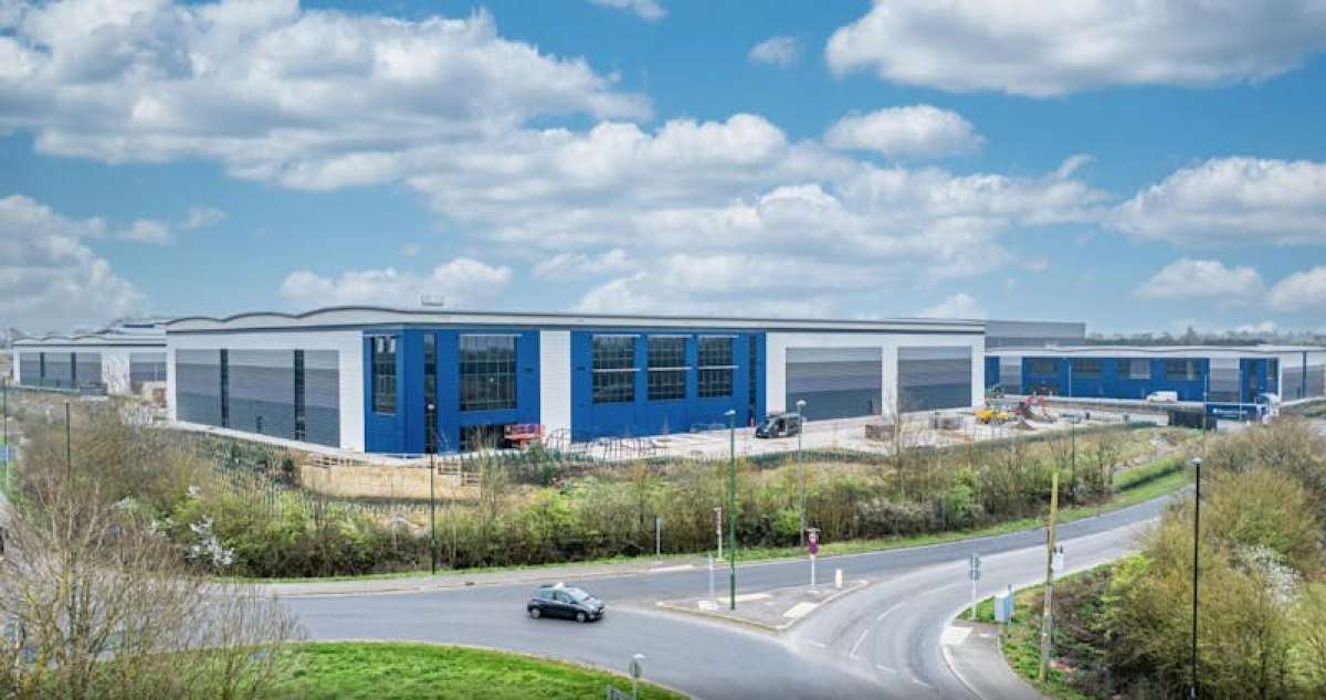 Industrial Unit in Burgess Hill - photo 4