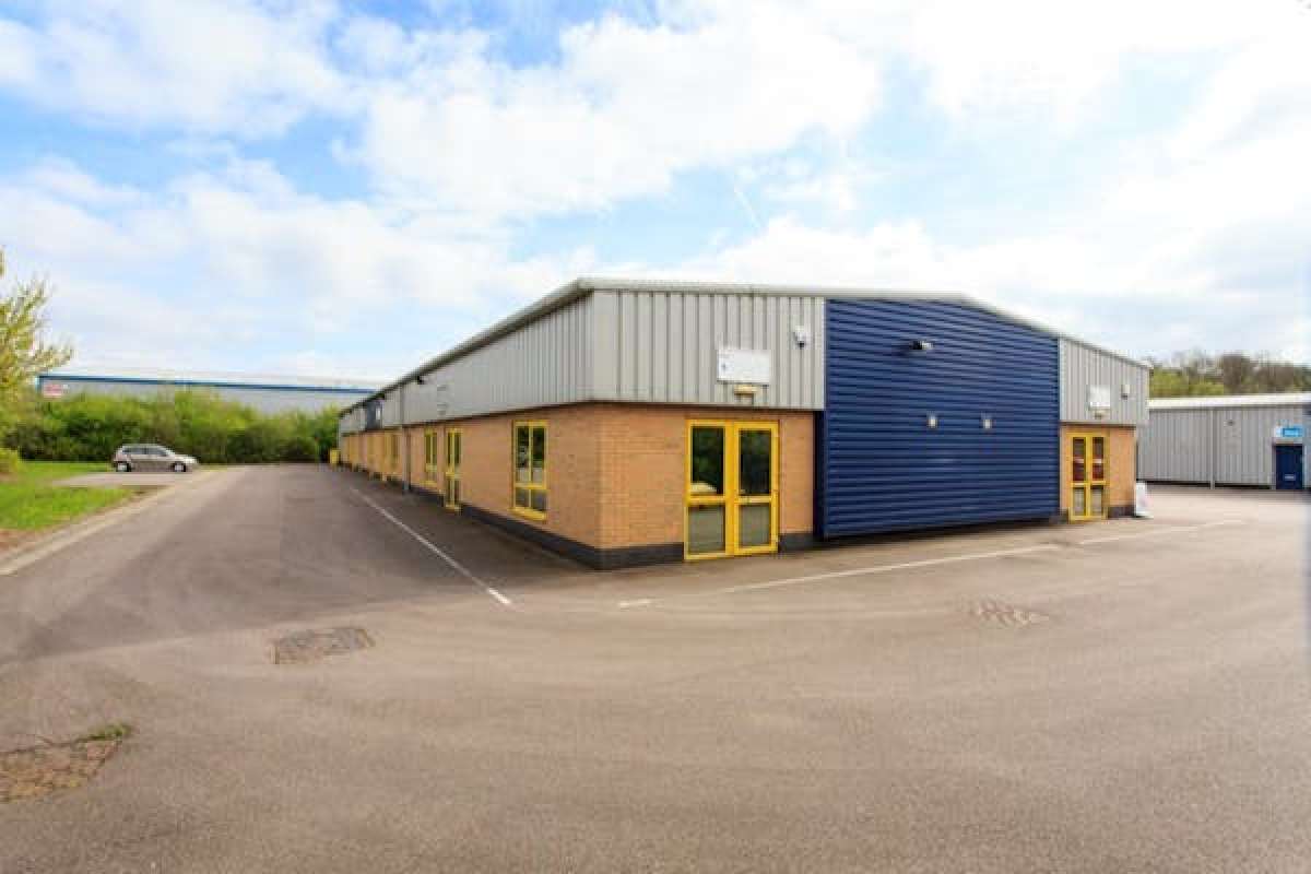 Industrial Unit in Lincoln - photo 3
