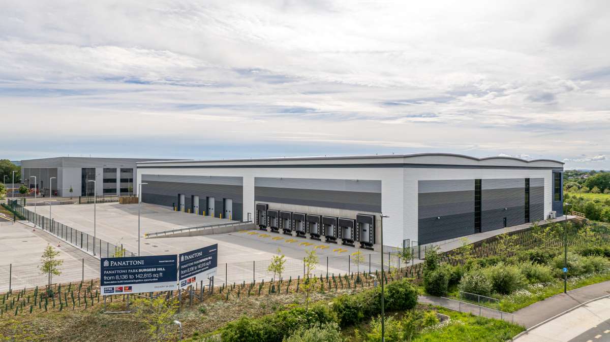 Industrial Unit in Burgess Hill - photo 3