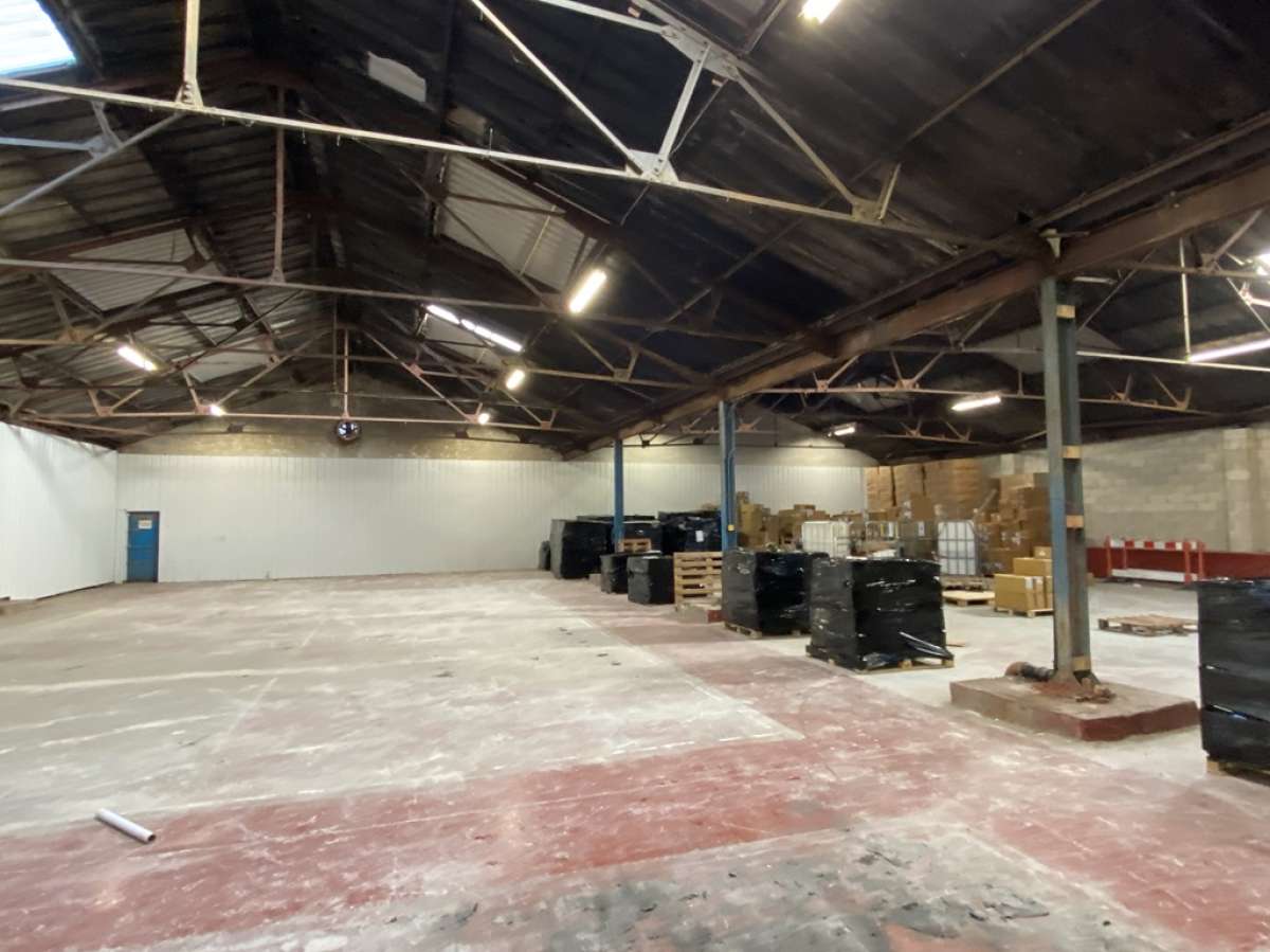 Industrial Unit in Stourbridge - photo 2
