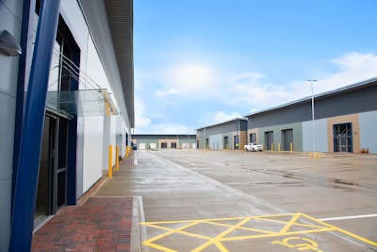 Industrial Unit in Kibworth - photo 3