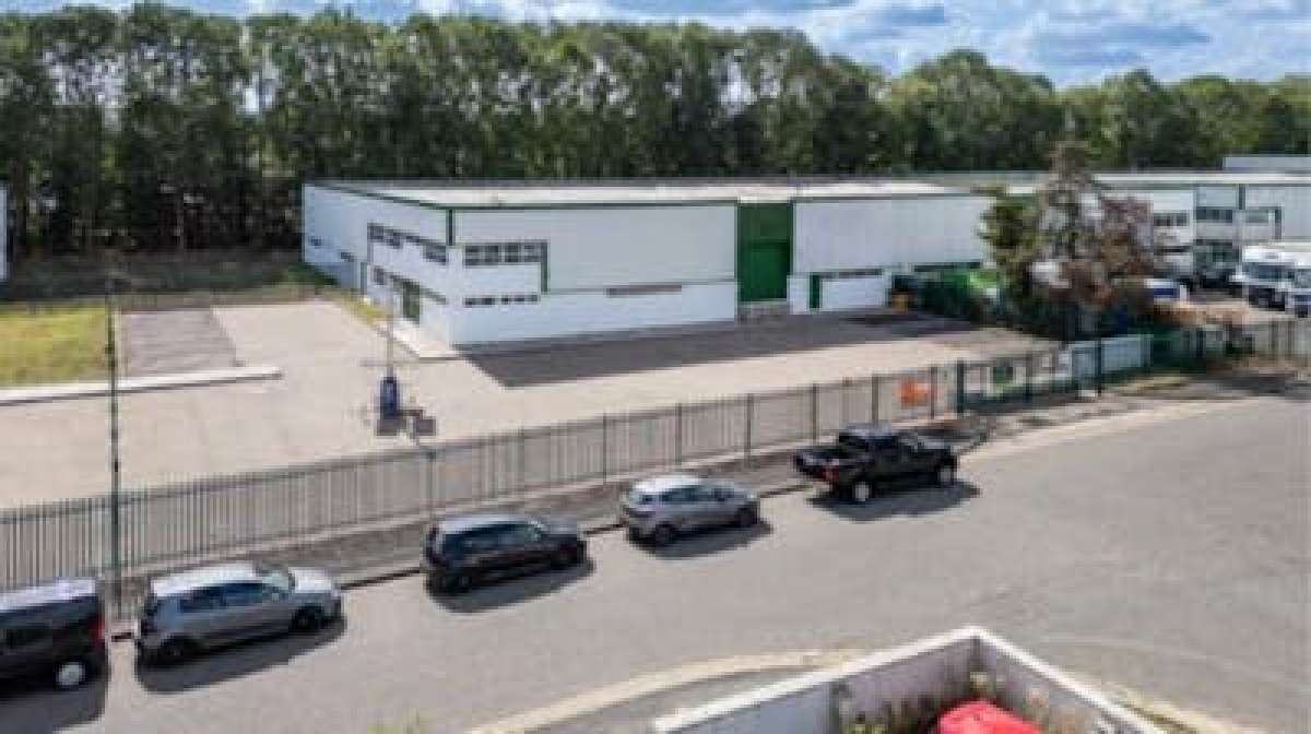 Industrial Unit in Northampton - photo 3