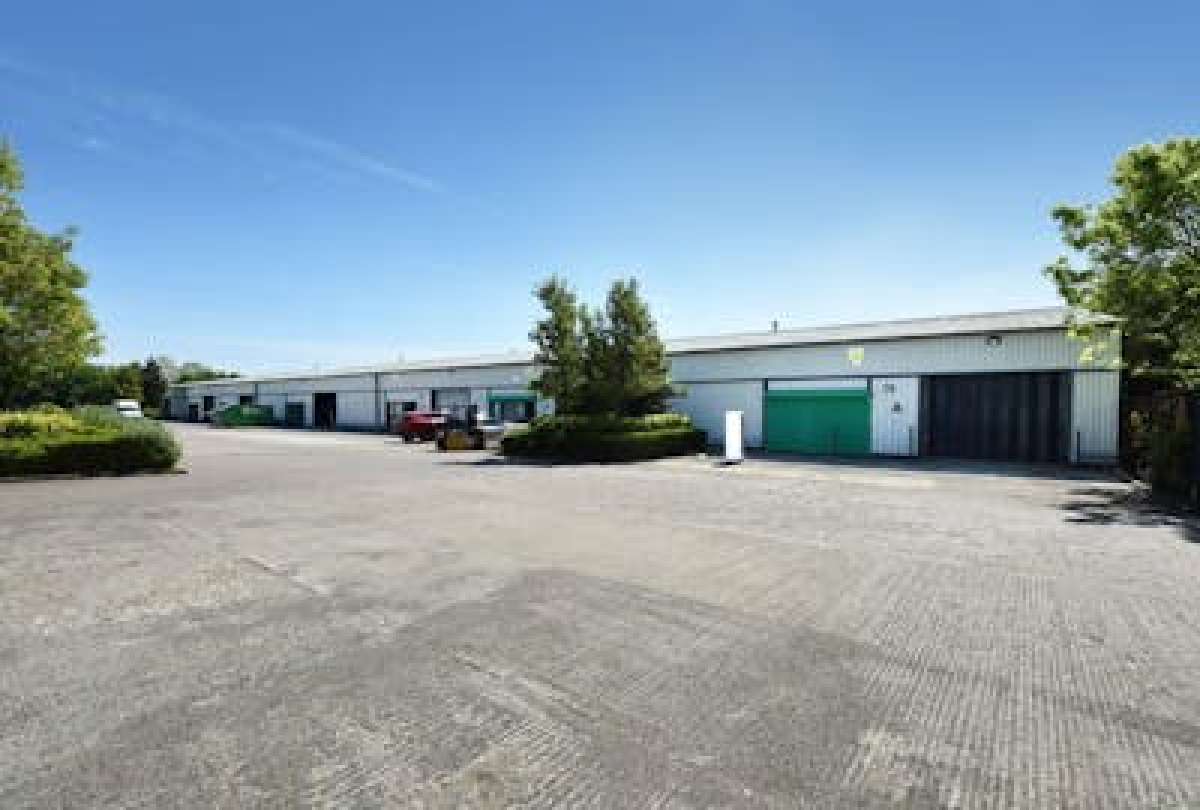 Industrial Unit in Corby - photo 3