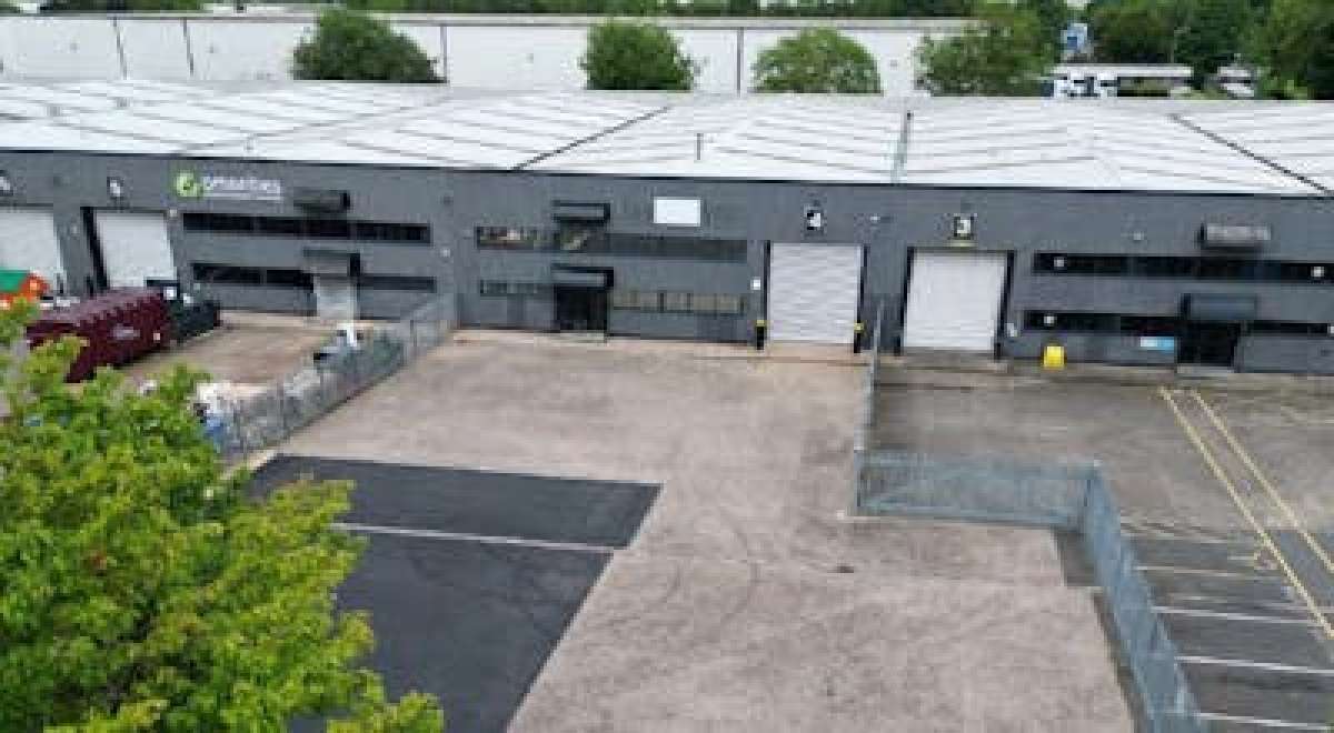 Industrial Unit in Northampton - photo 2