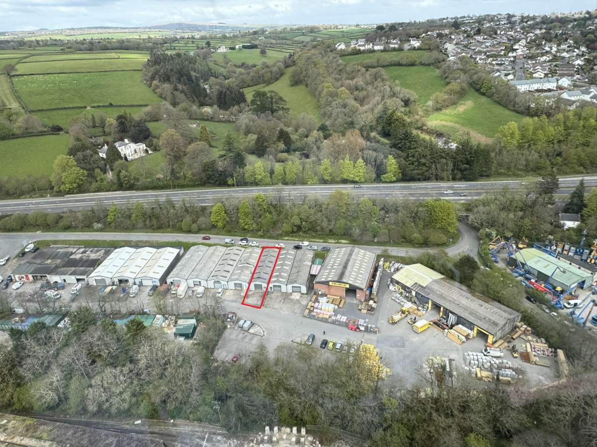 Industrial Unit in Liskeard - photo 3