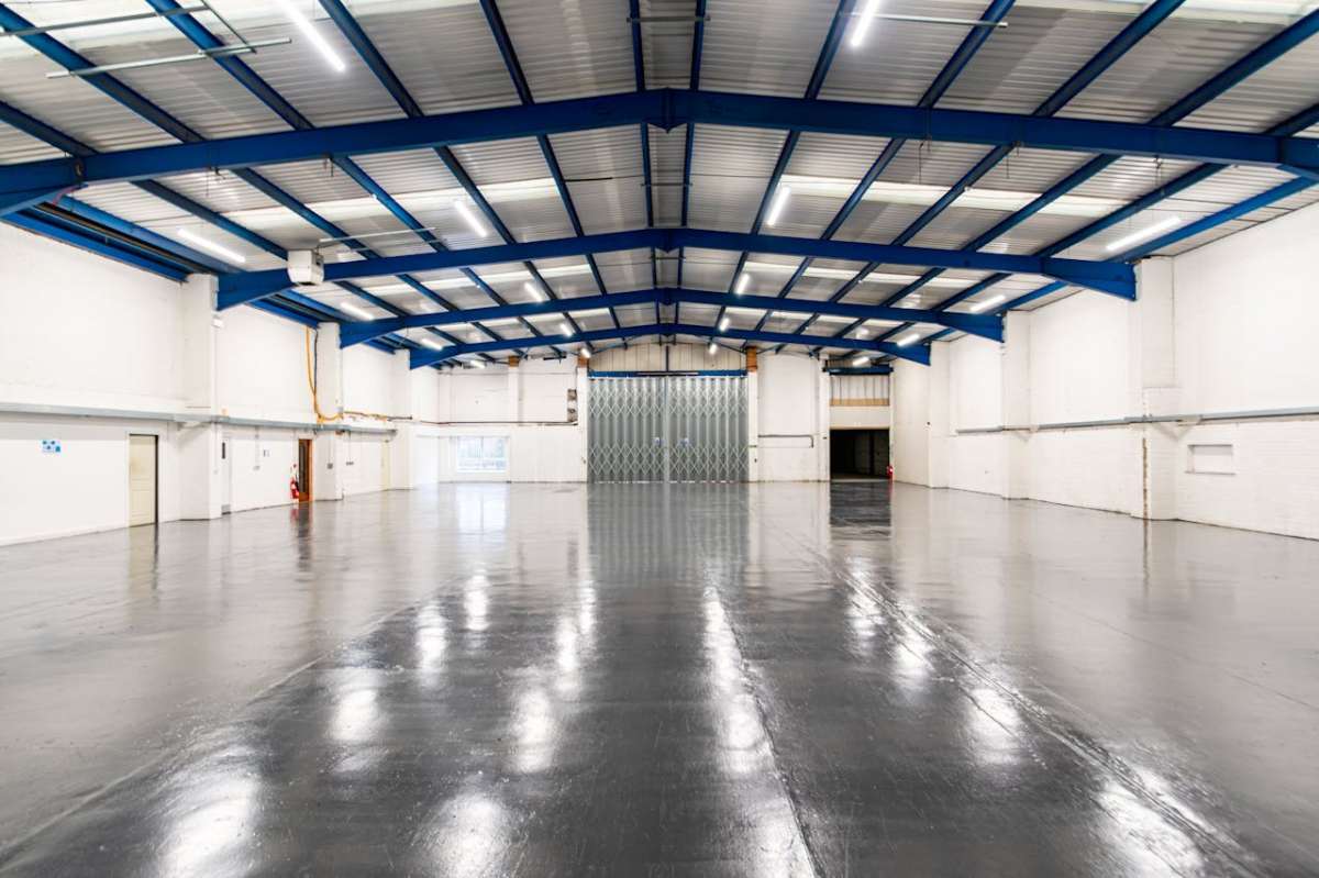 Industrial Unit in Poole - photo 2
