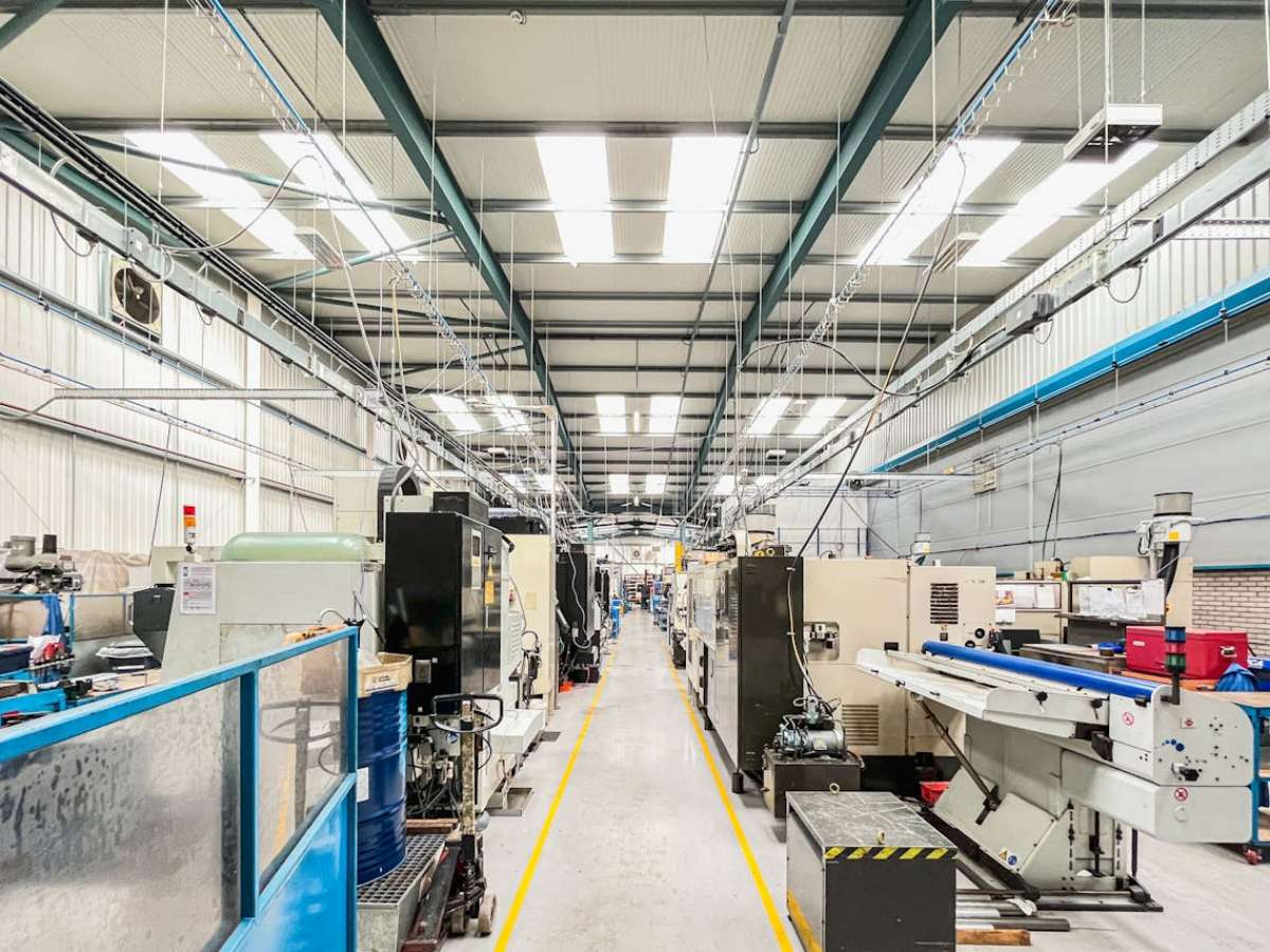 Retail/Shop in Wimborne - photo 3