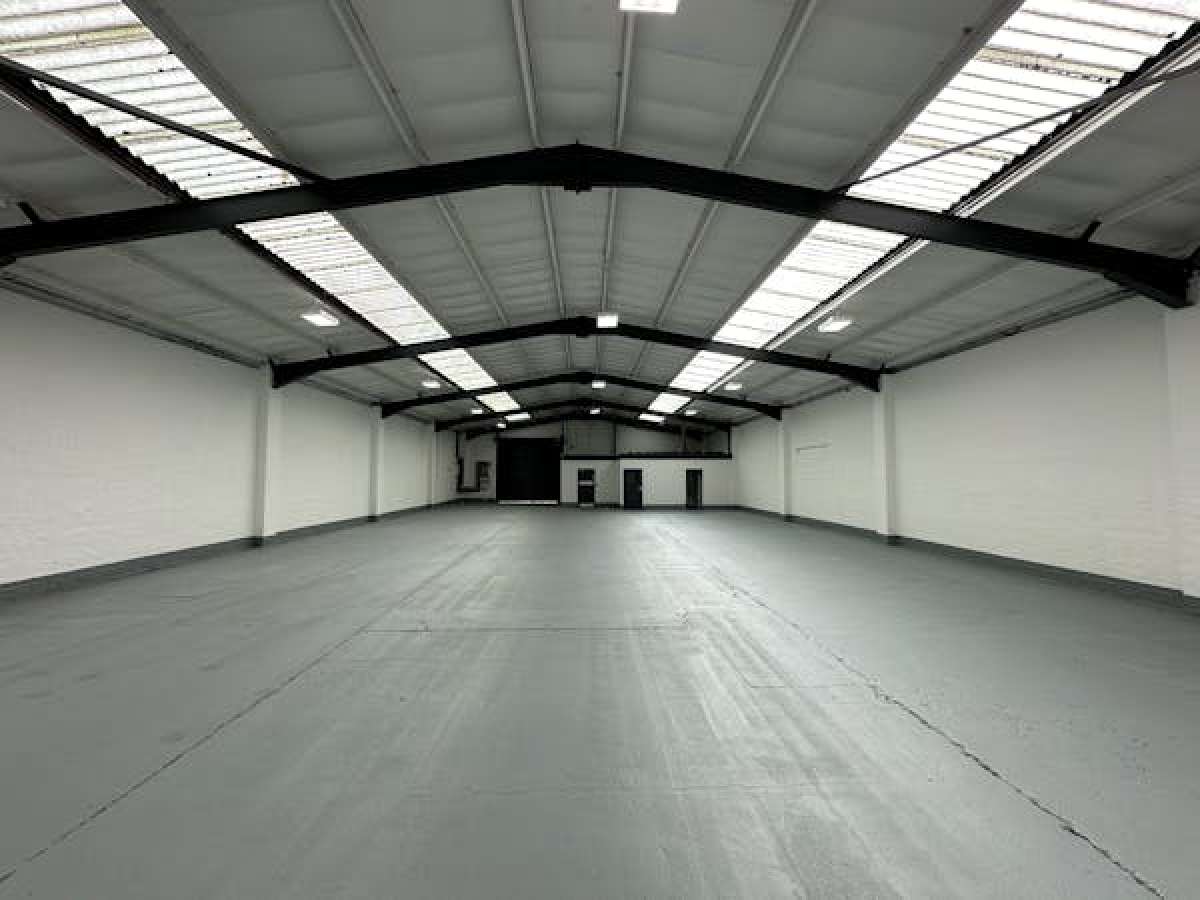 Industrial Unit in Smethwick - photo 2