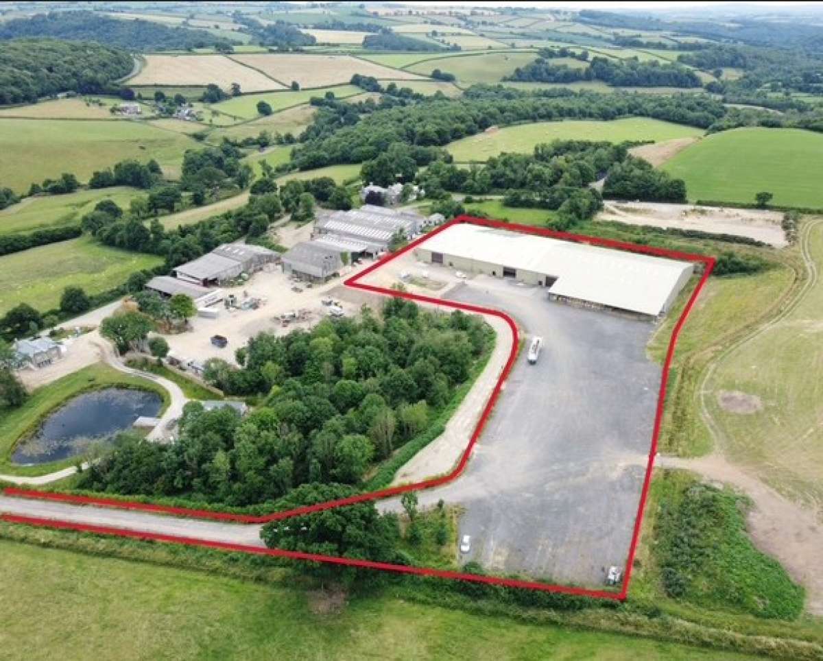 Industrial Unit in Exeter - photo 2