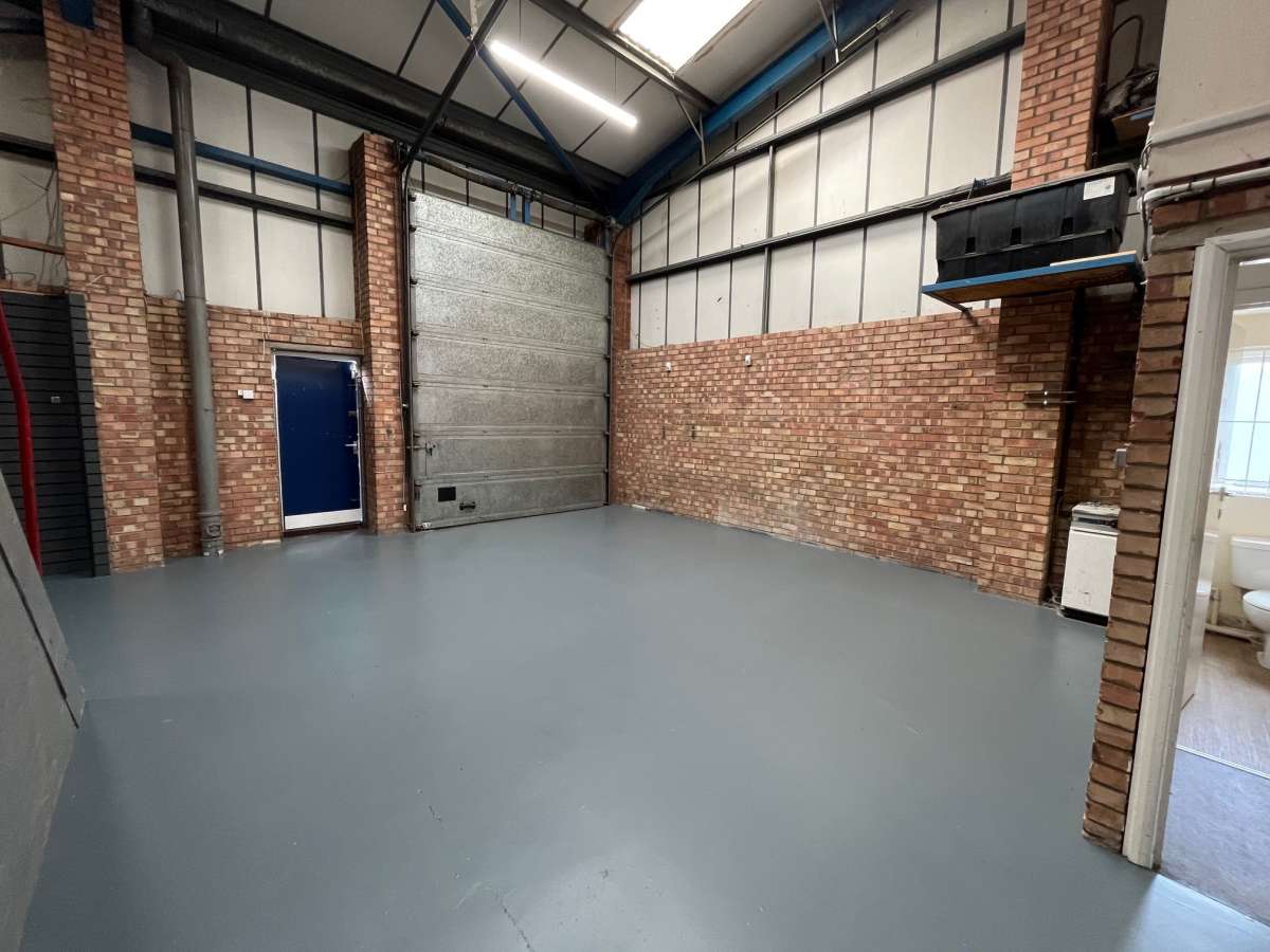 Industrial Unit in Colchester - photo 3