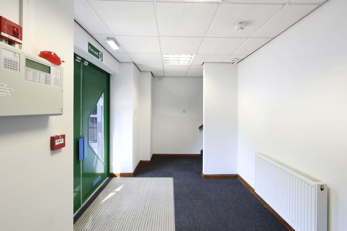 Industrial Unit in Ashford - photo 4