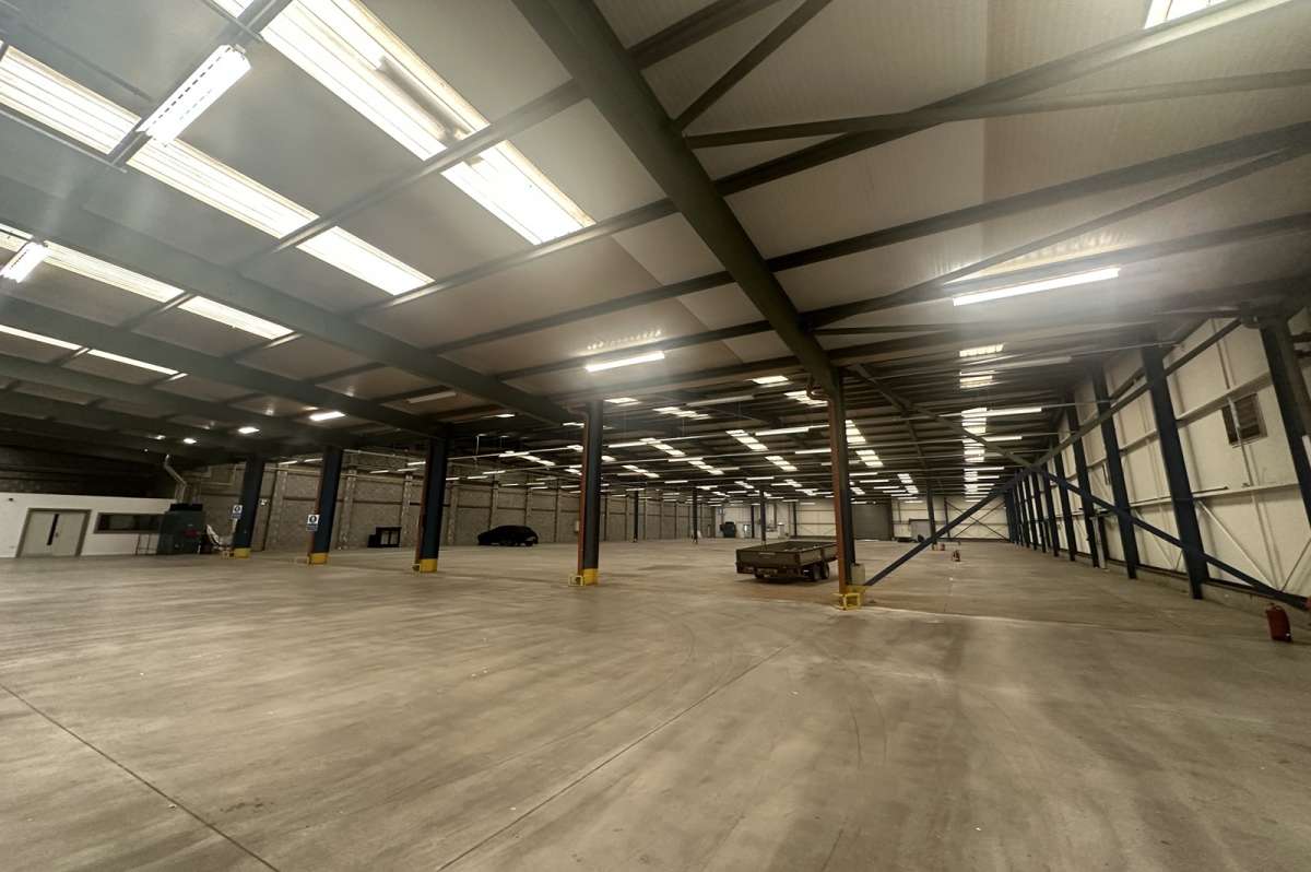 Industrial Unit in Lisburn - photo 3
