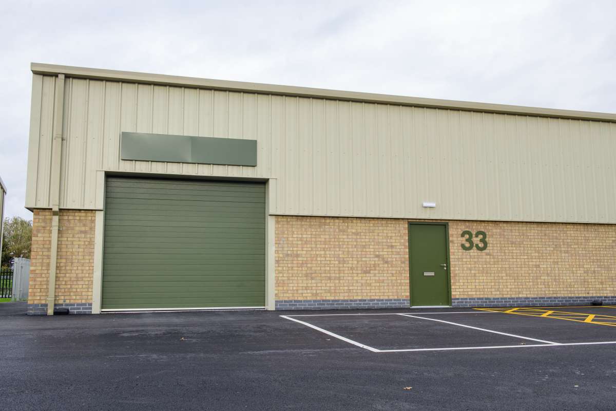 Industrial Unit in Lincoln - photo 3