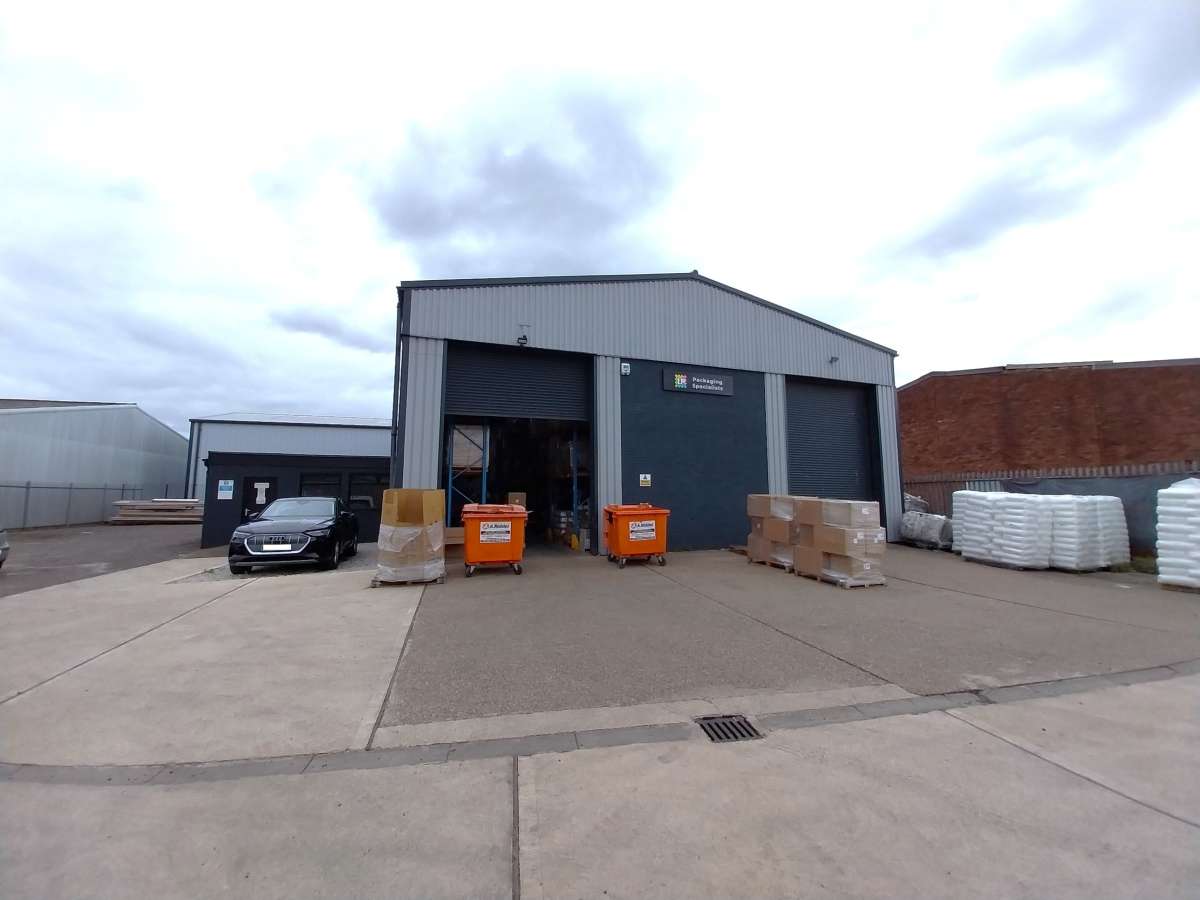 Industrial in Lincoln