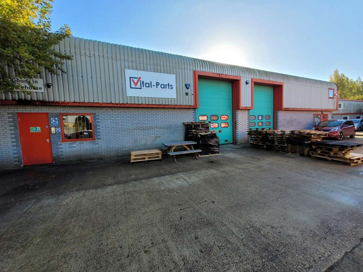 Industrial Unit in Maidstone - photo 3