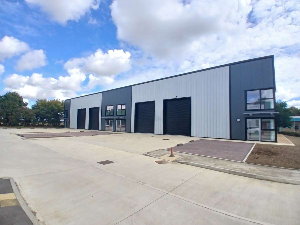 Industrial in St Ives (Cambs)