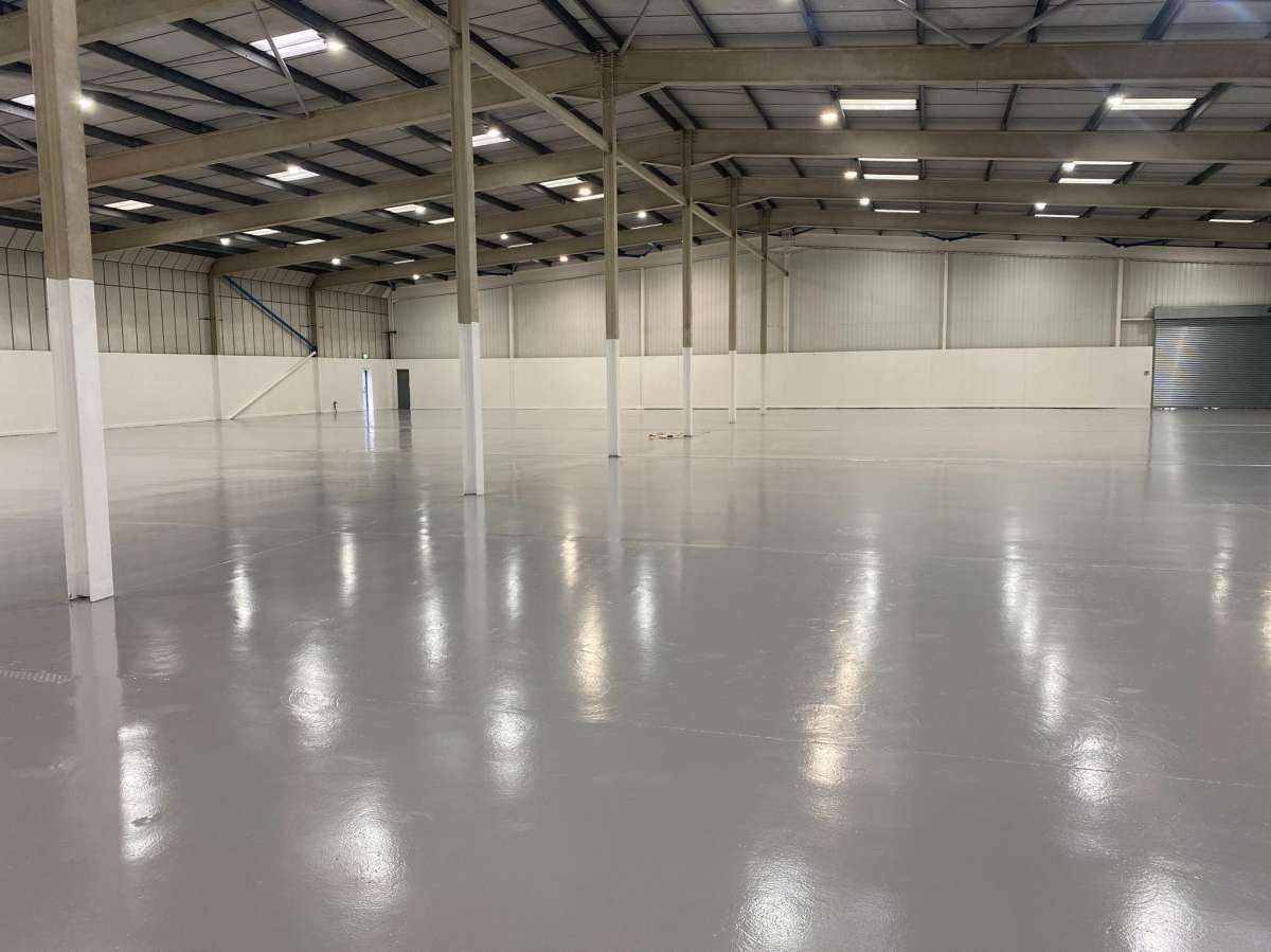 Industrial Unit in St Ives (Cambs) - photo 4