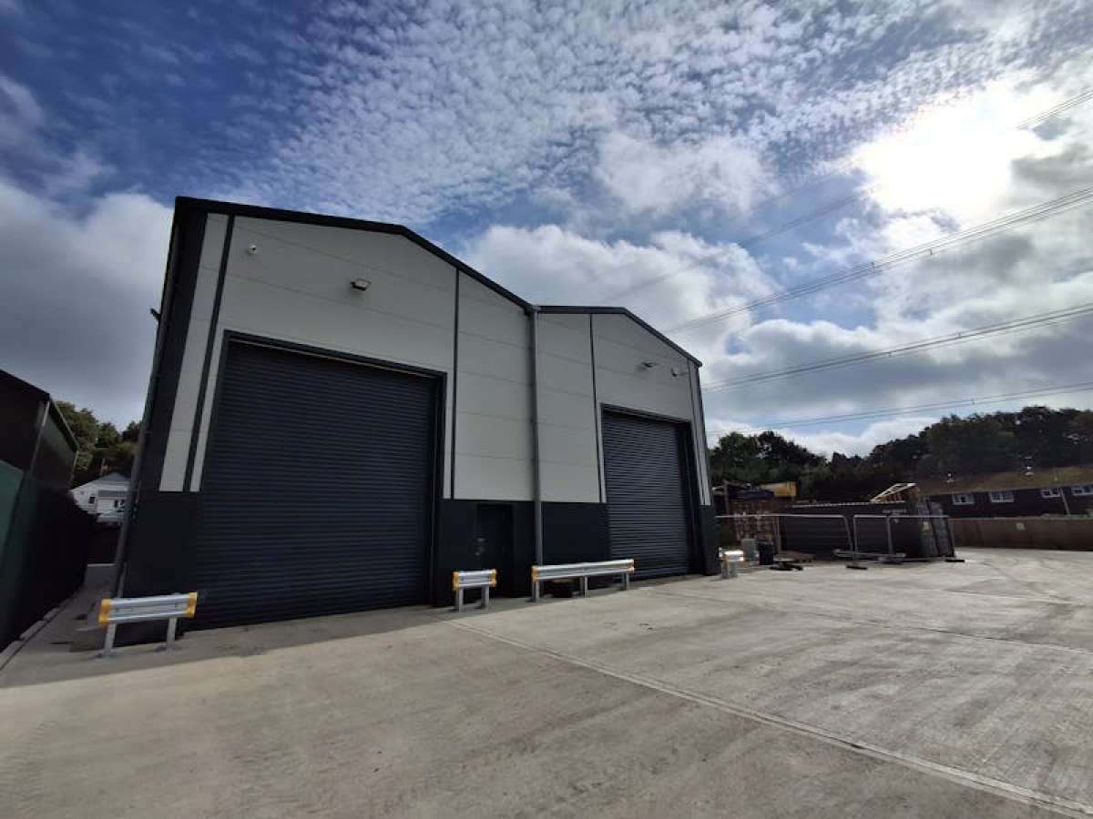 Industrial Unit in Fordingbridge - photo 4