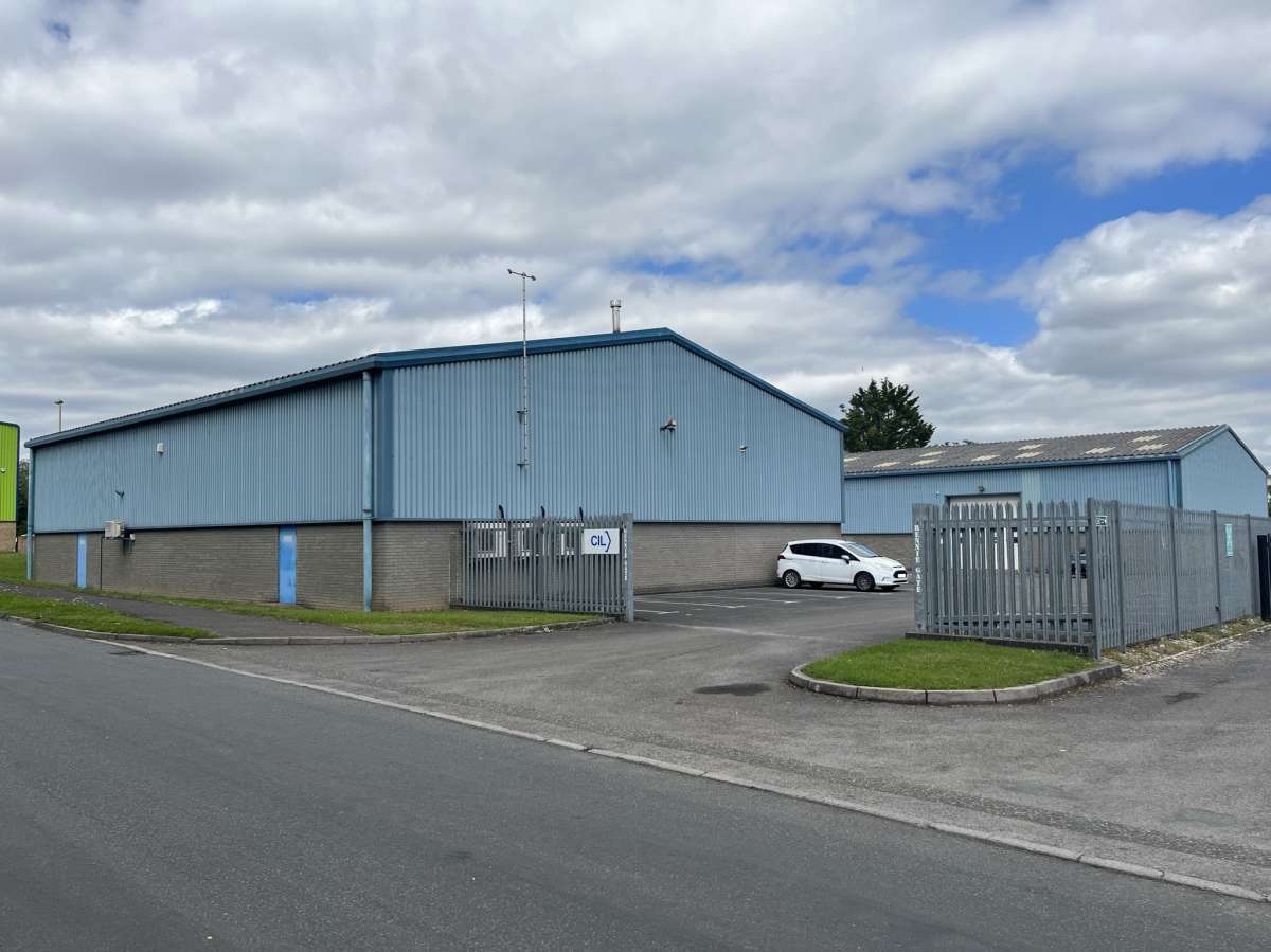 Industrial Unit in Andover - photo 3