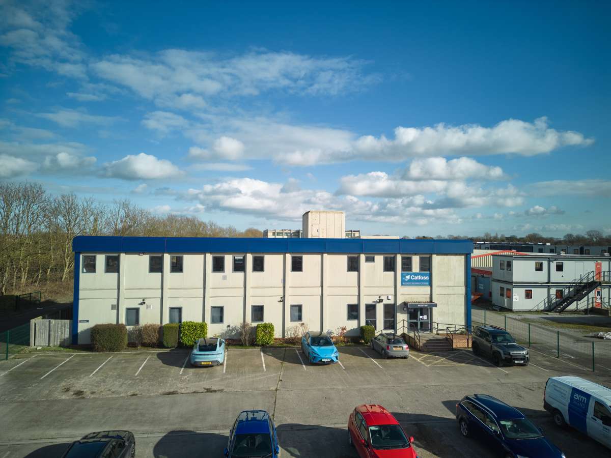 Industrial Unit in Driffield - photo 2