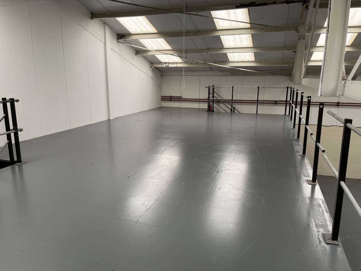 Industrial Unit in Colchester - photo 3