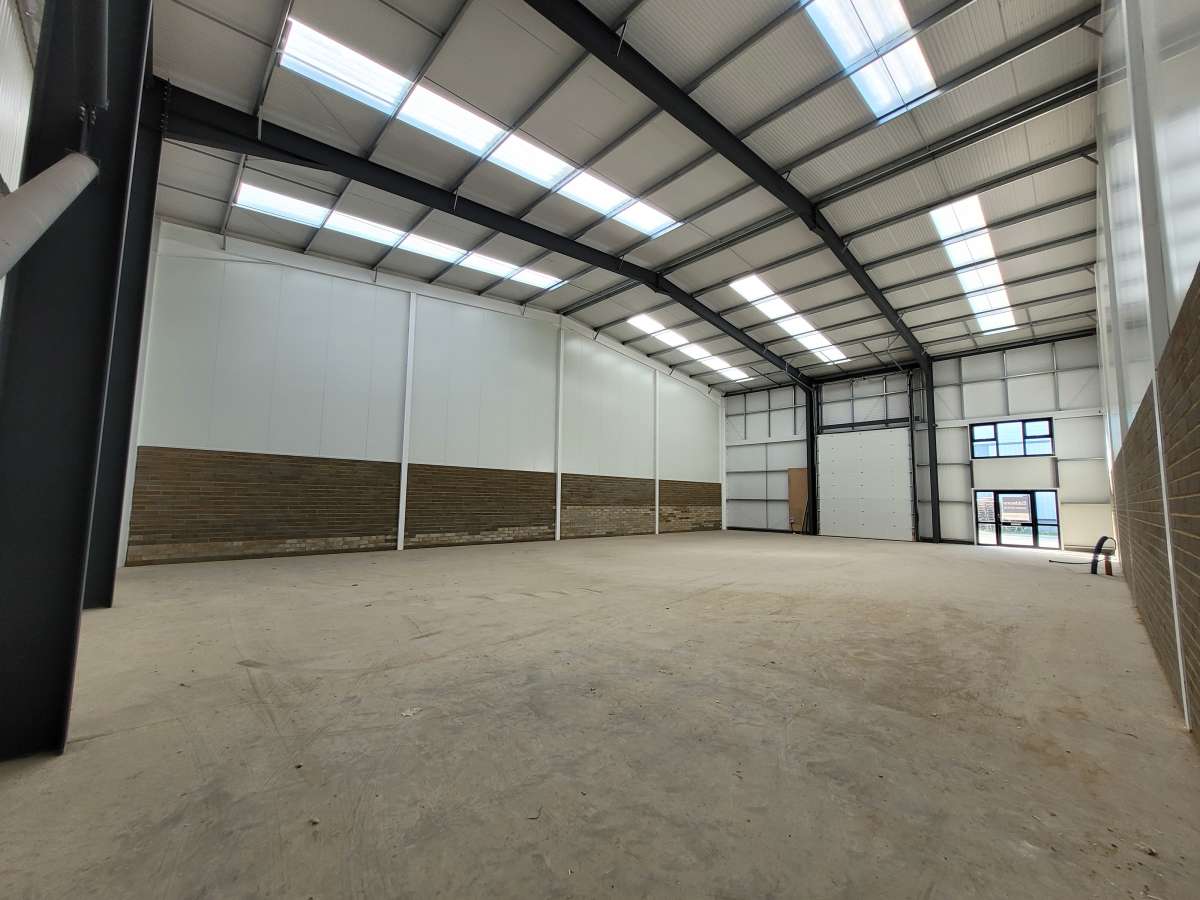 Industrial Unit in Huntingdon - photo 2