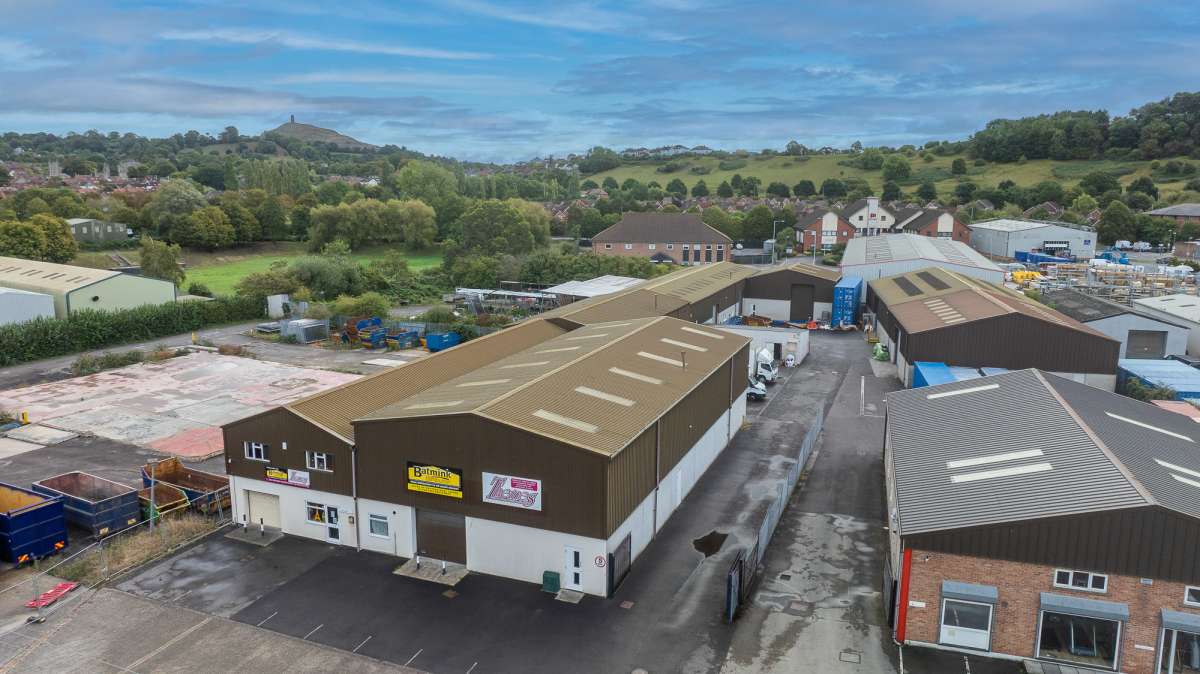 Industrial Unit in Glastonbury - photo 2