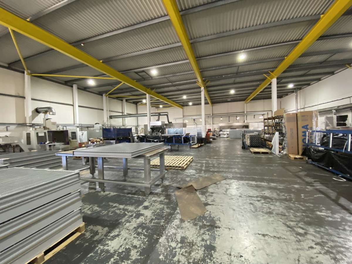 Industrial Unit in Redditch - photo 3
