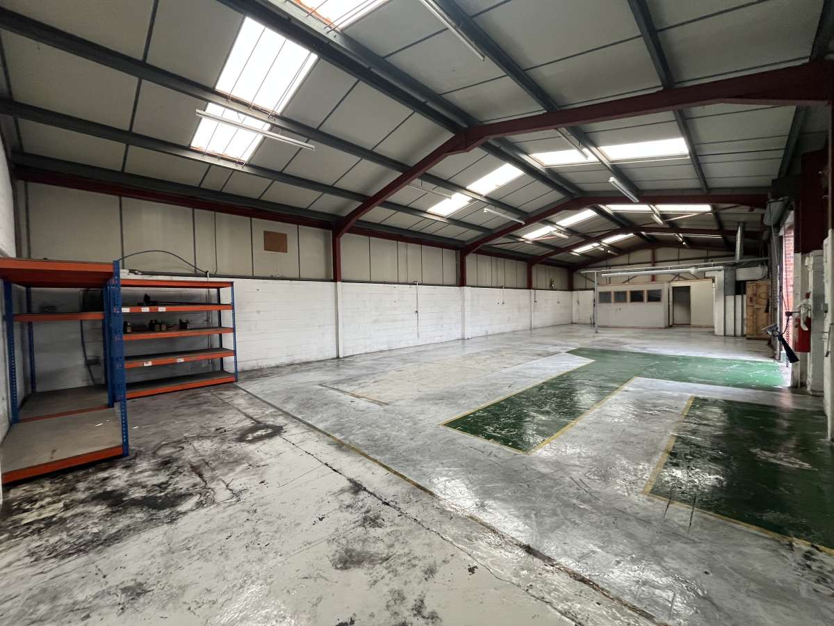 Industrial Unit in Stourport On Severn - photo 3
