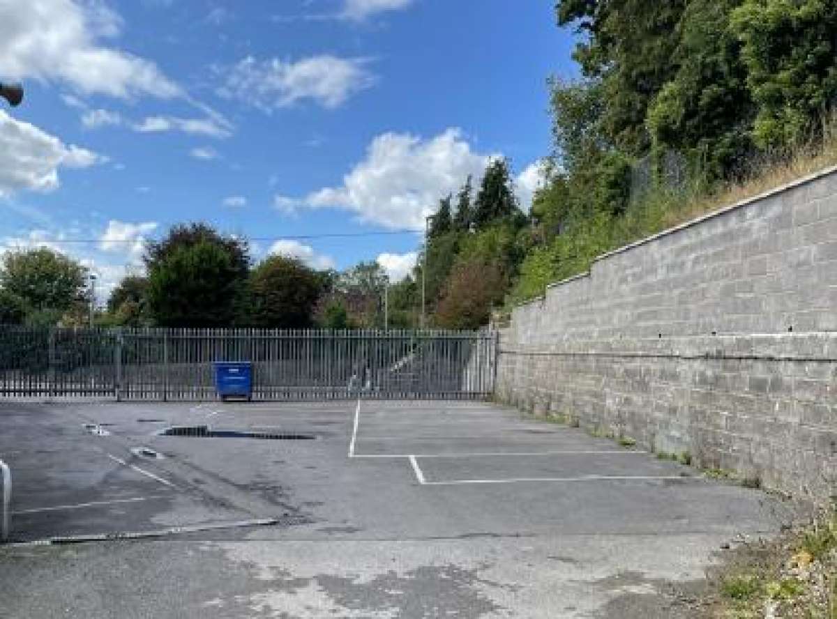 Industrial Unit in Westbury - photo 4