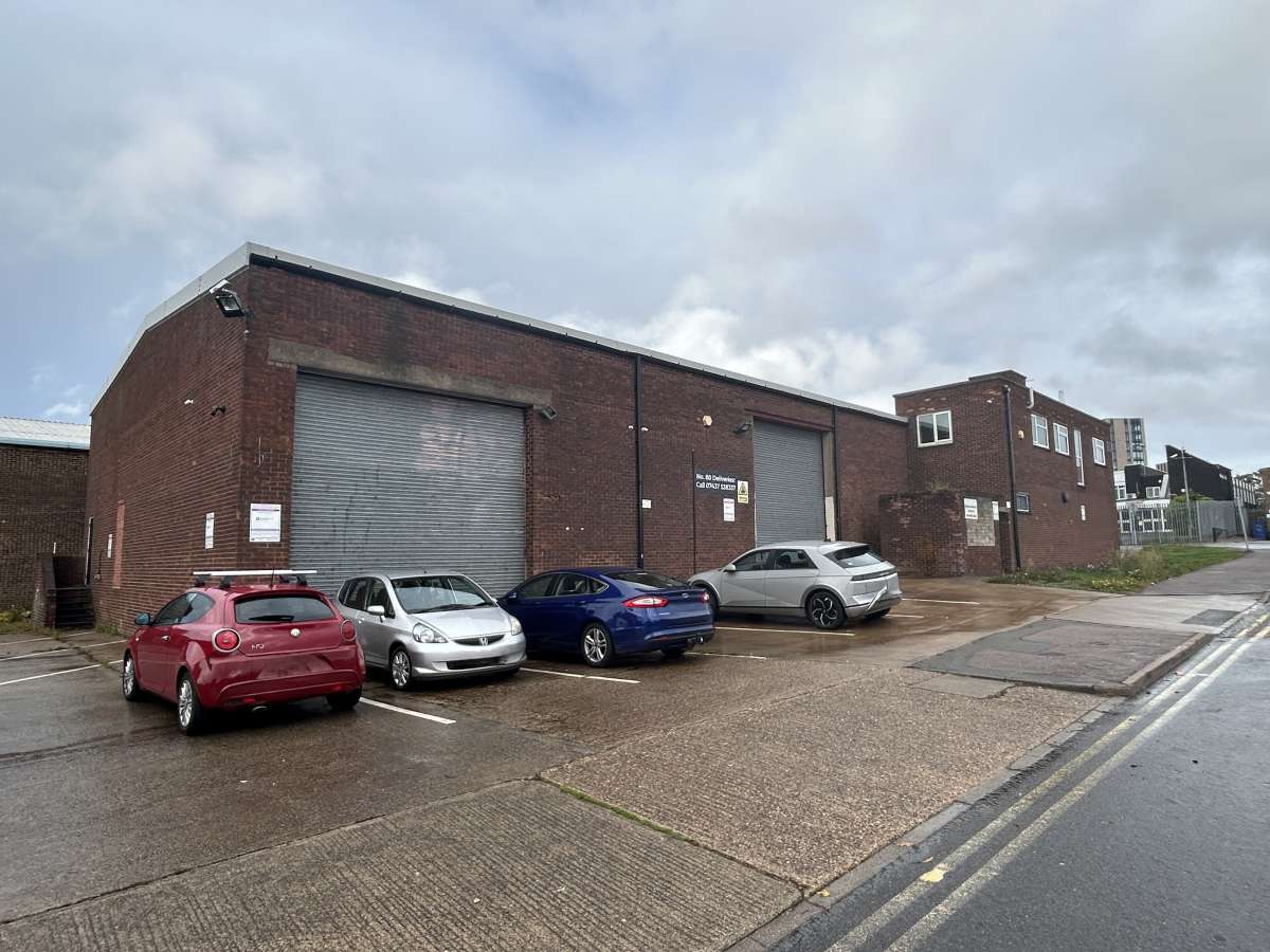 Industrial Unit in Leicester - photo 2
