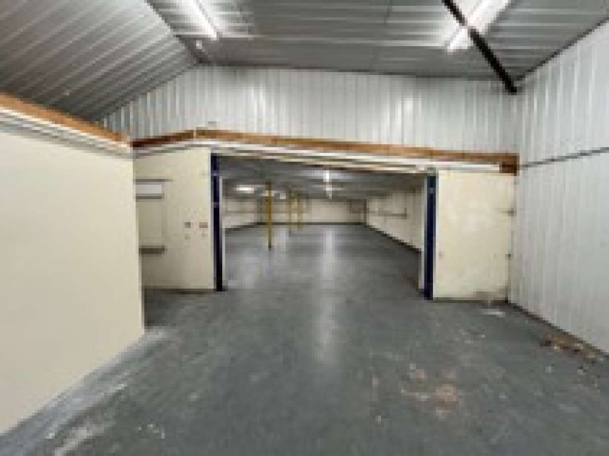 Industrial Unit in Cullompton - photo 2