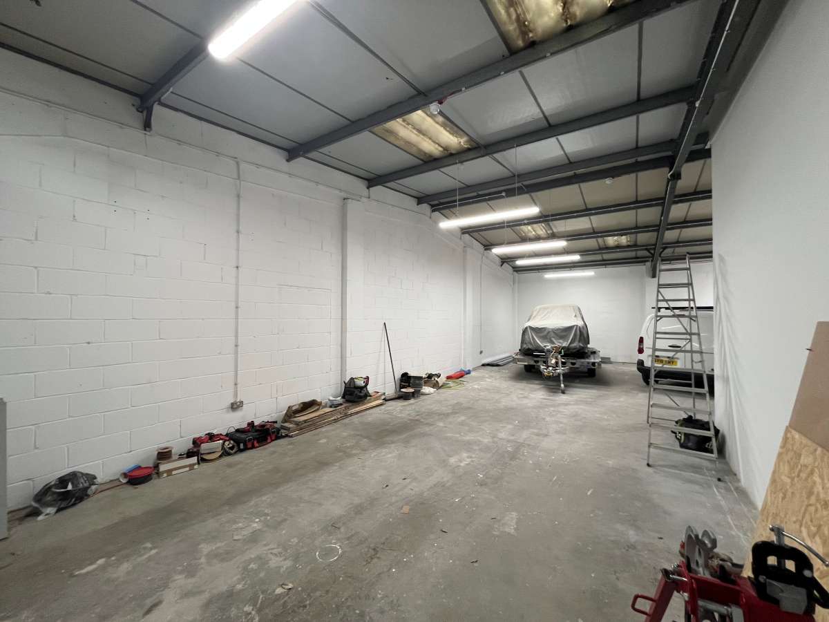 Industrial Unit in Witham - photo 4