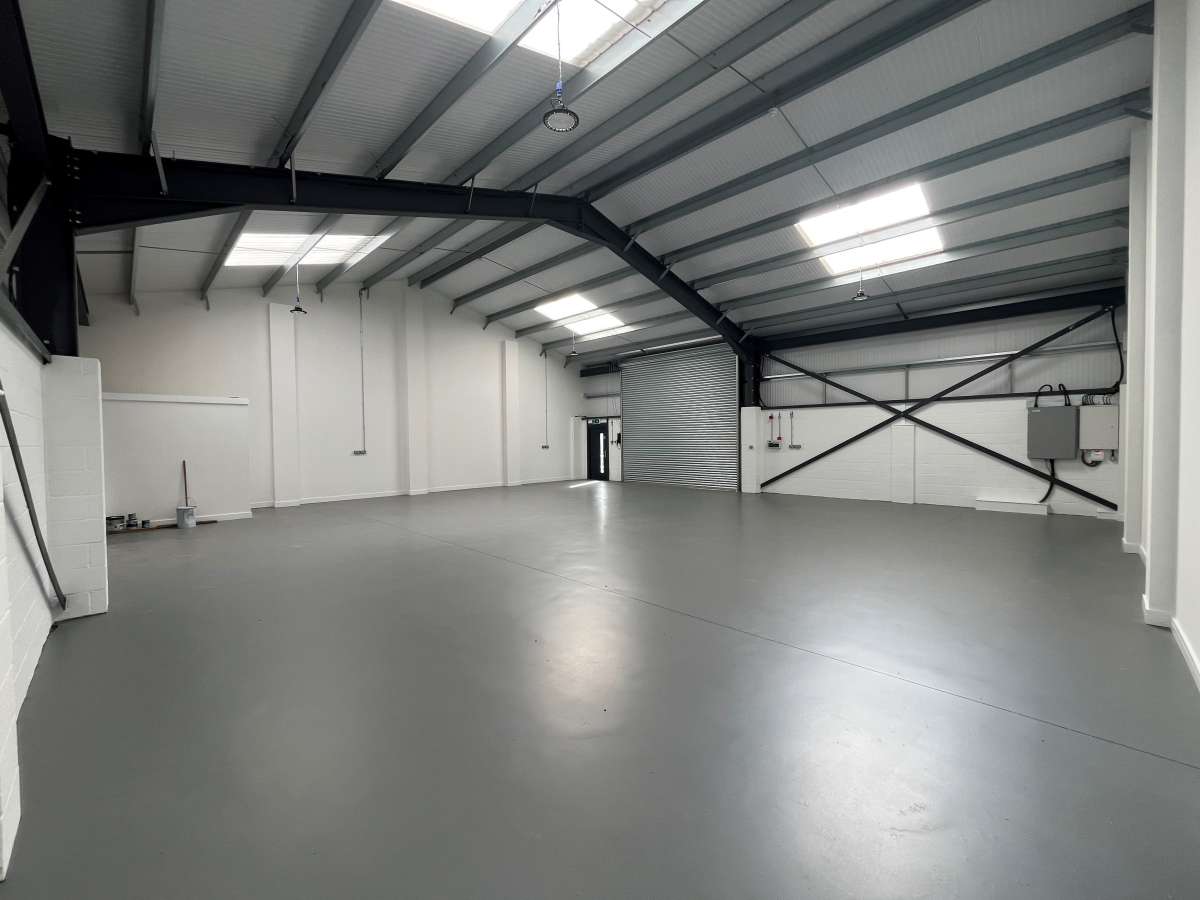 Industrial Unit in Ingatestone - photo 3