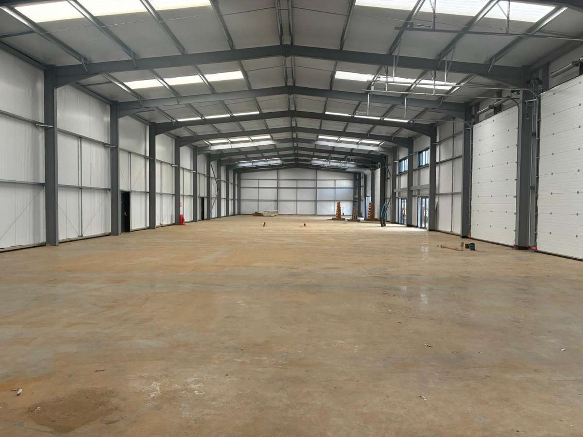 Industrial Unit in King's Lynn - photo 4