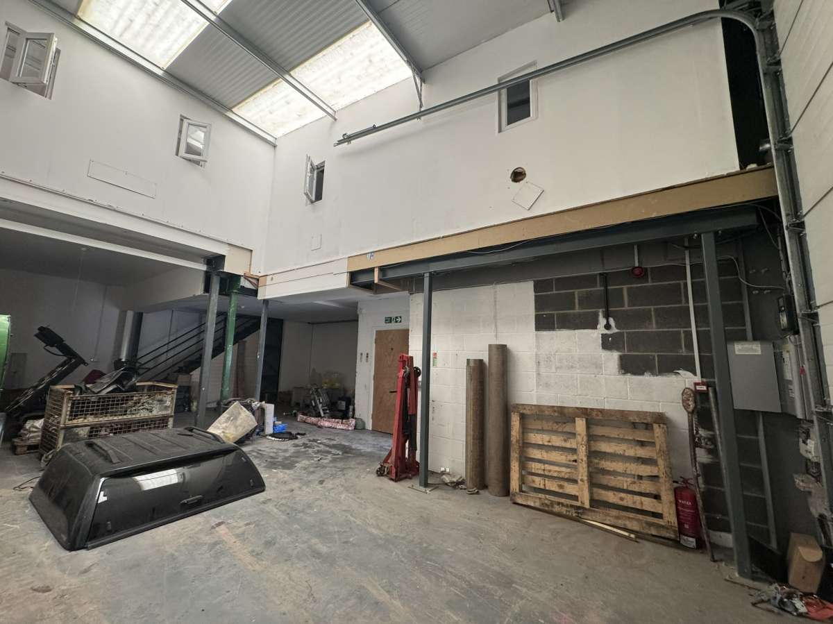 Industrial Unit in Yaxley - photo 4