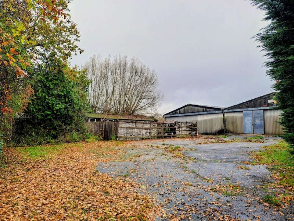 Industrial Unit in Cowfold, Horsham - photo 4