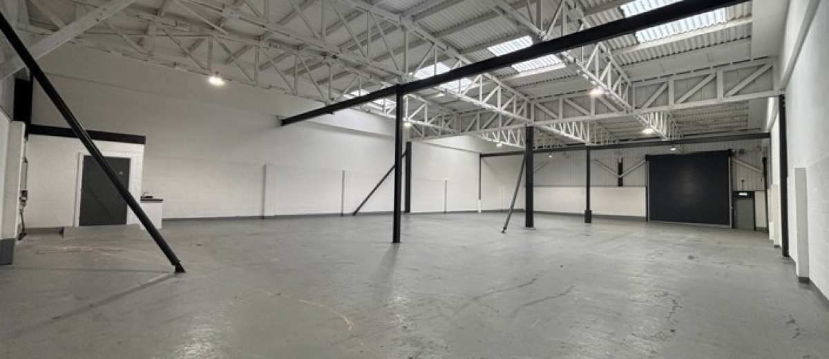 Industrial Unit in Langley Mill - photo 3