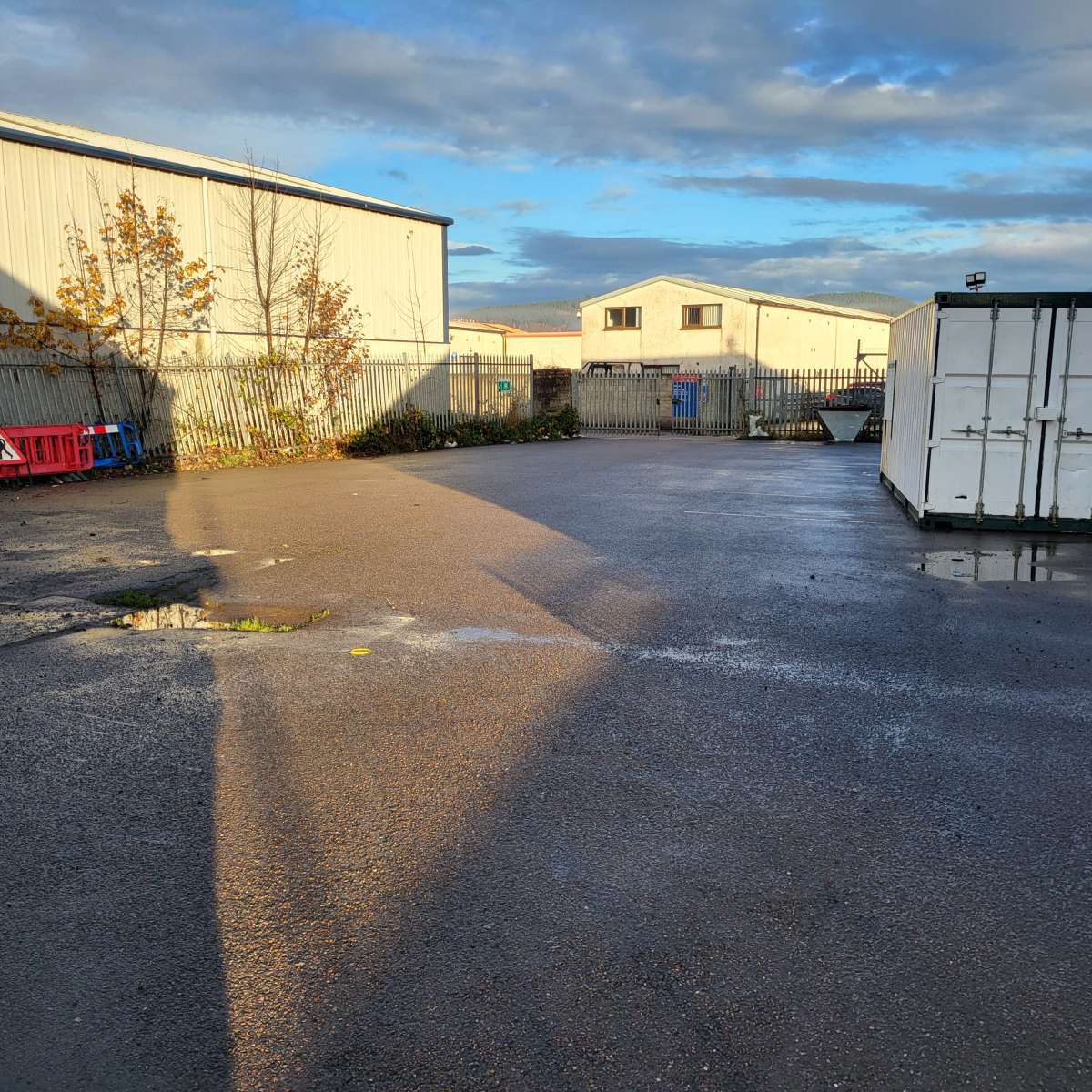 Industrial Unit in Longman Industrial Estate - photo 2