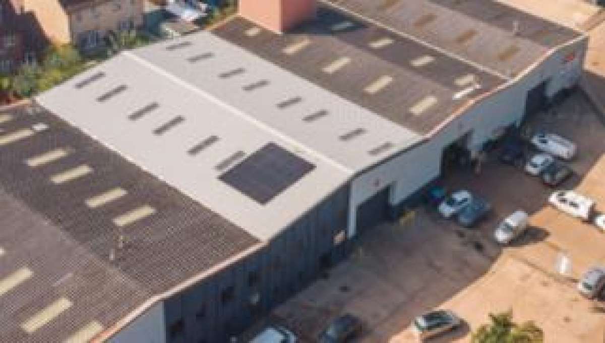 Industrial Unit in Letchworth - photo 2