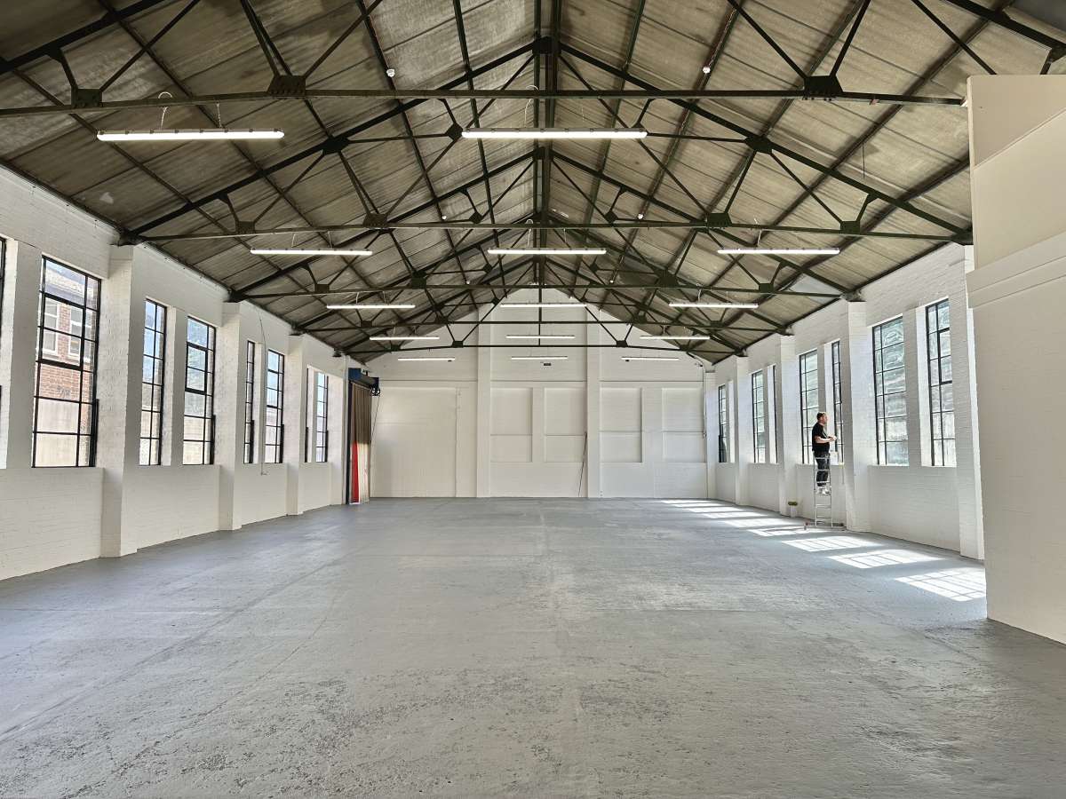 Industrial Unit in Hitchin - photo 2