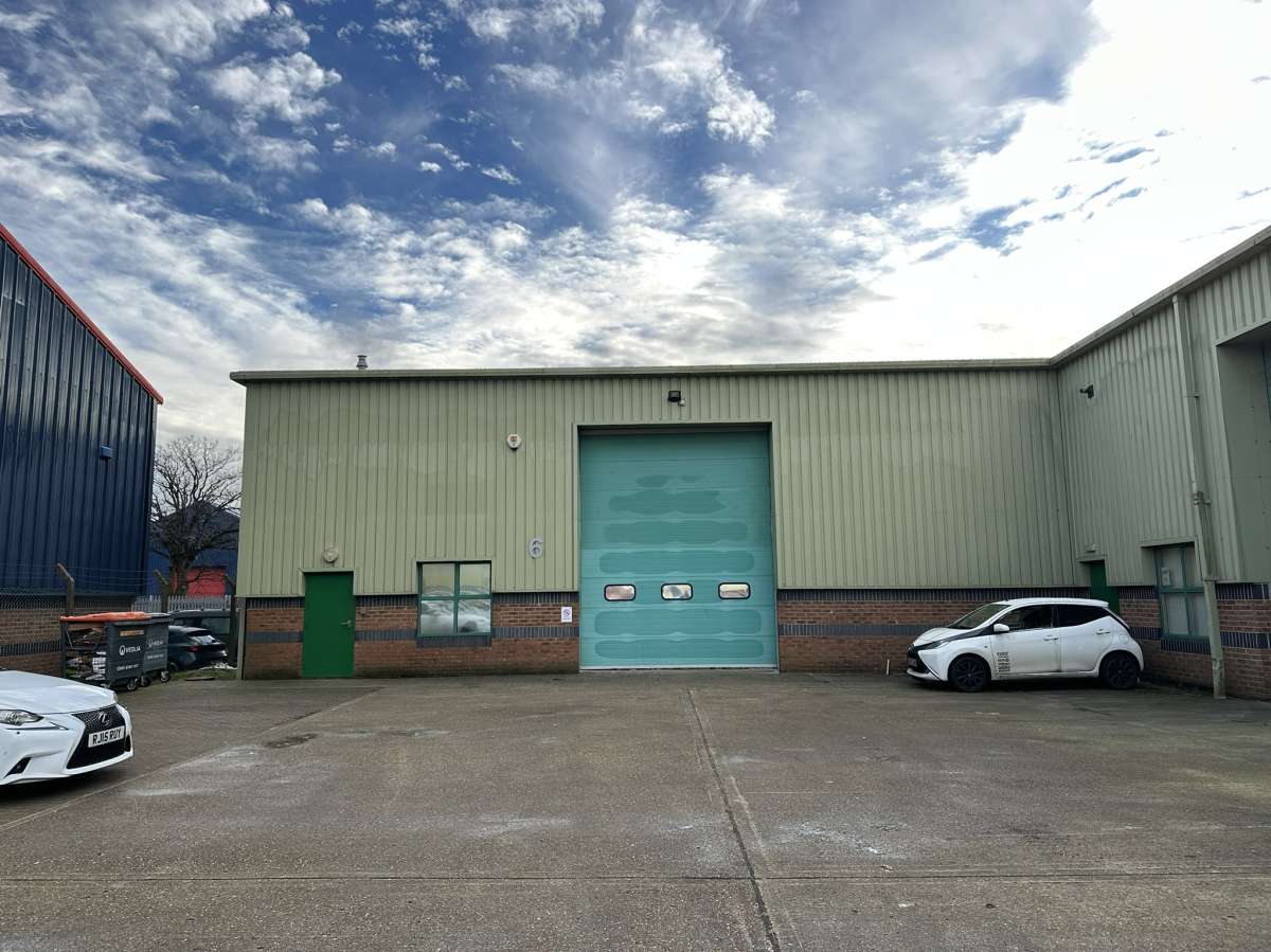 Industrial Unit in Hailsham - photo 2
