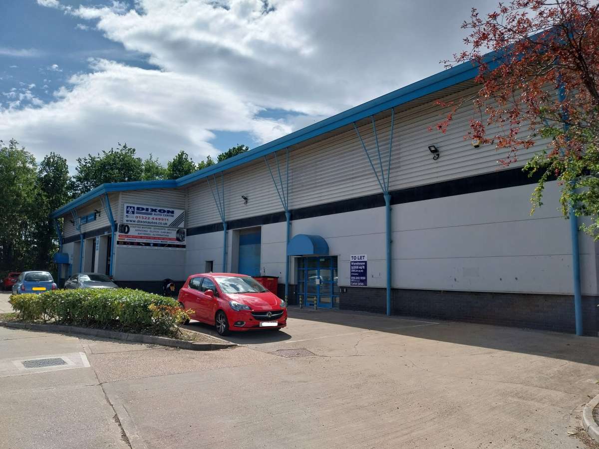 Industrial Unit in Lincoln - photo 2