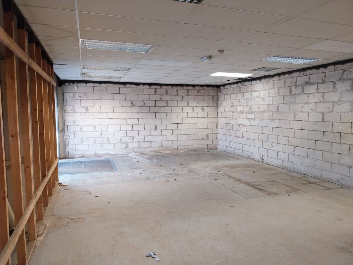 Industrial Unit in Lincoln - photo 3