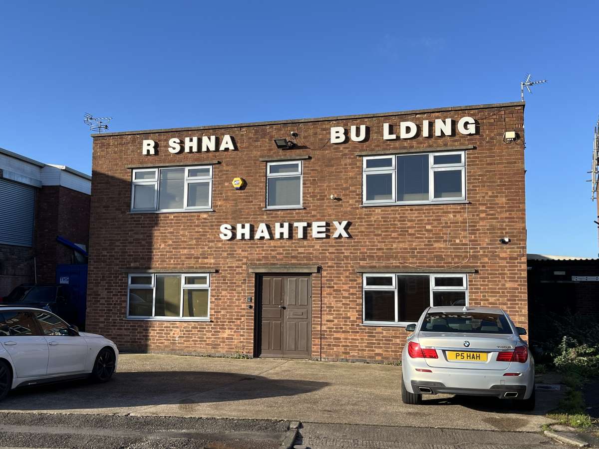 Industrial Unit in Leicester - photo 2