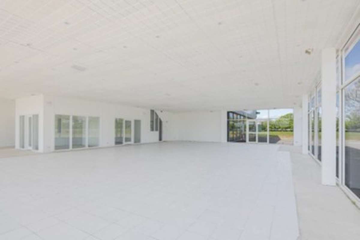 Industrial Unit in Richmond - photo 4